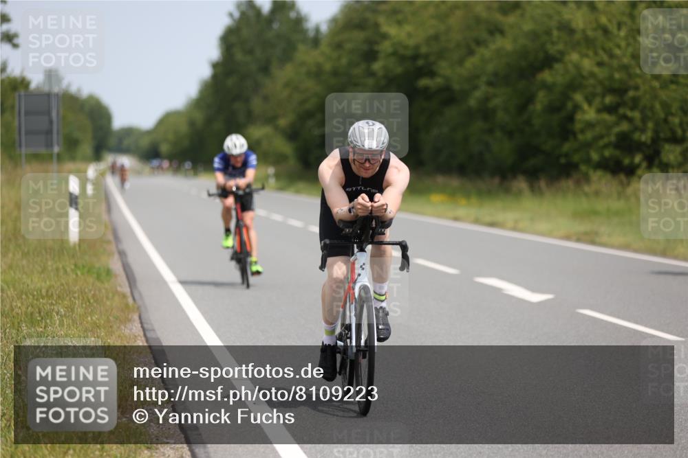 22.06.2025 - Viking Triathlon Yannick Fuchs http://msf.ph/oto/8109223 22.06.2025 12:14:03 Radfahren 28, 150, 172, 184, 253, 375, 416, 513, 634, 635, 645 meine-sportfotos.de