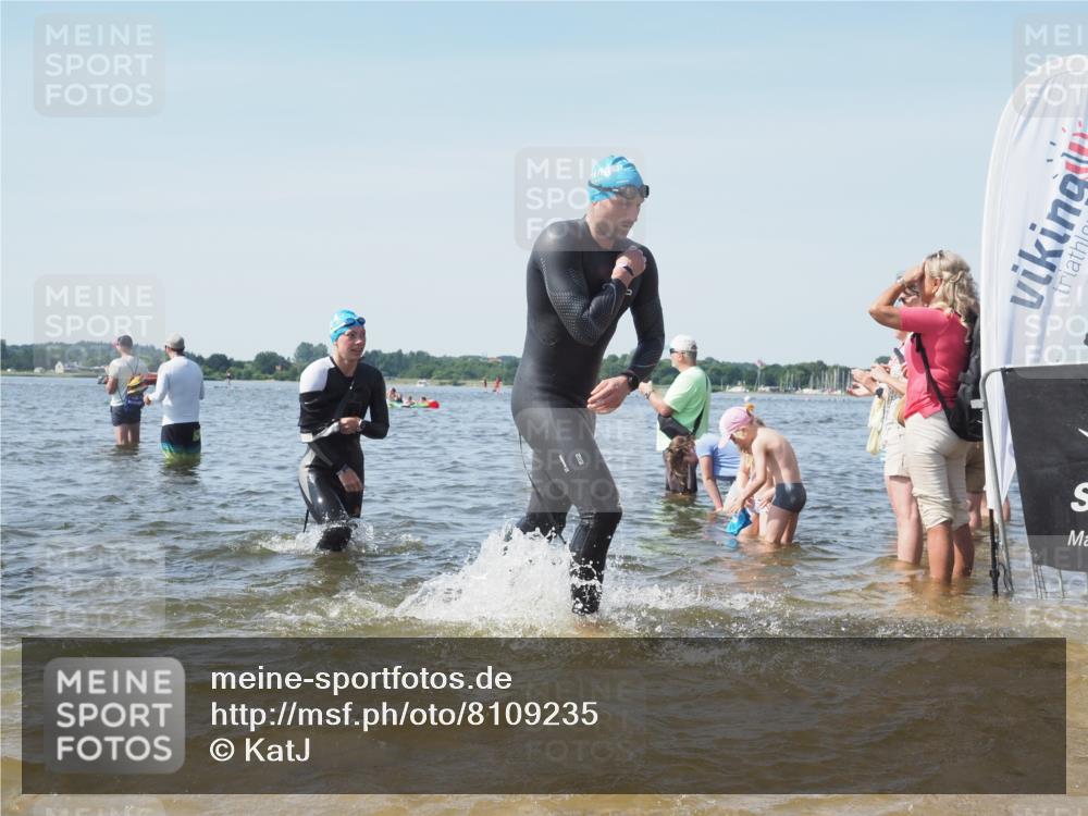 22.06.2025 - Viking Triathlon KatJ http://msf.ph/oto/8109235 22.06.2025 10:38:39 Schwimmen 22, 85, 135, 156, 164, 215, 315, 327, 419, 428, 601, 603, 659 meine-sportfotos.de