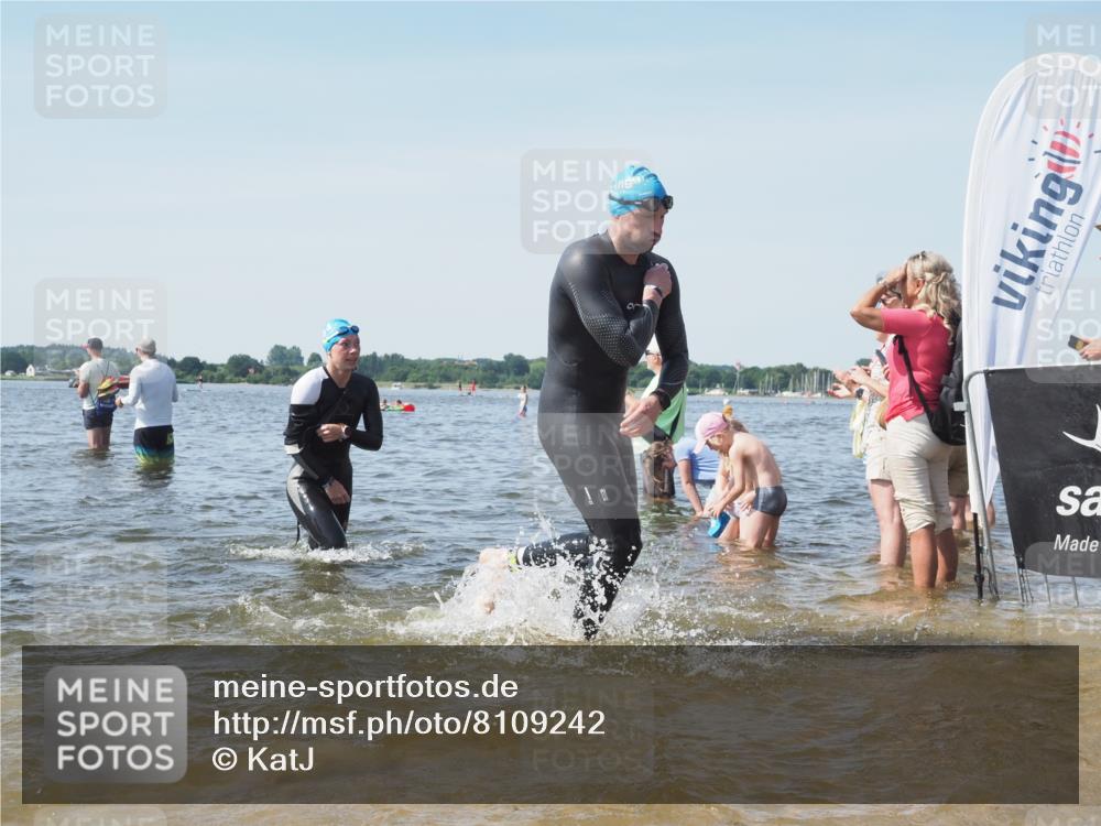 22.06.2025 - Viking Triathlon KatJ http://msf.ph/oto/8109242 22.06.2025 10:38:39 Schwimmen 22, 85, 135, 156, 164, 215, 315, 327, 419, 428, 601, 603, 659 meine-sportfotos.de