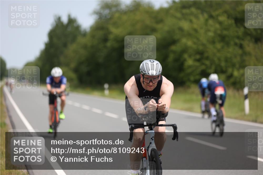 22.06.2025 - Viking Triathlon Yannick Fuchs http://msf.ph/oto/8109243 22.06.2025 12:14:03 Radfahren 28, 150, 172, 184, 253, 375, 416, 513, 634, 635, 645 meine-sportfotos.de
