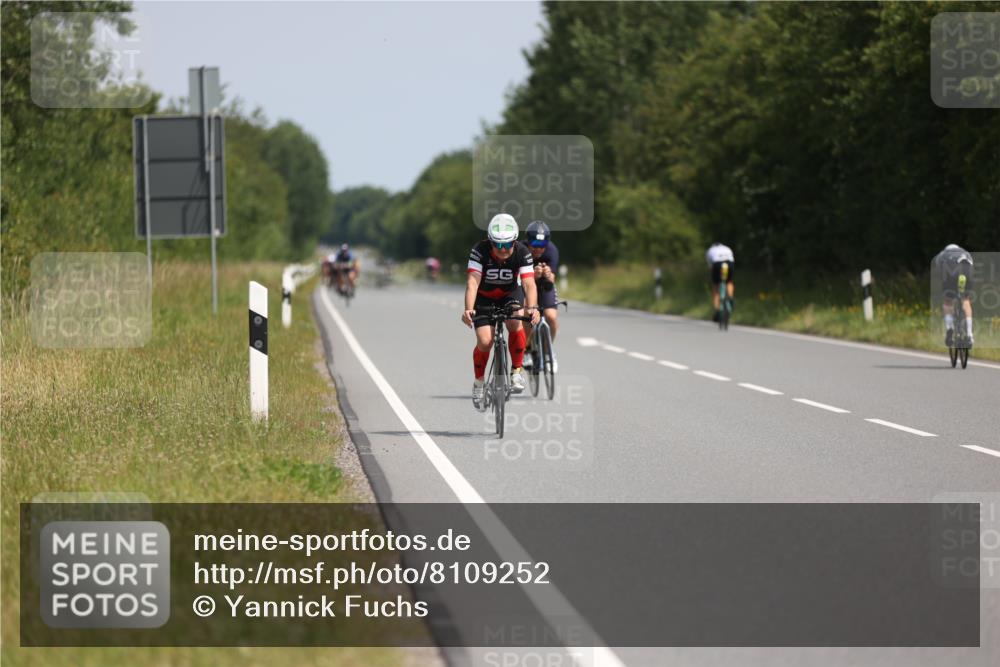 22.06.2025 - Viking Triathlon Yannick Fuchs http://msf.ph/oto/8109252 22.06.2025 11:33:34 Radfahren 141, 159, 352 meine-sportfotos.de