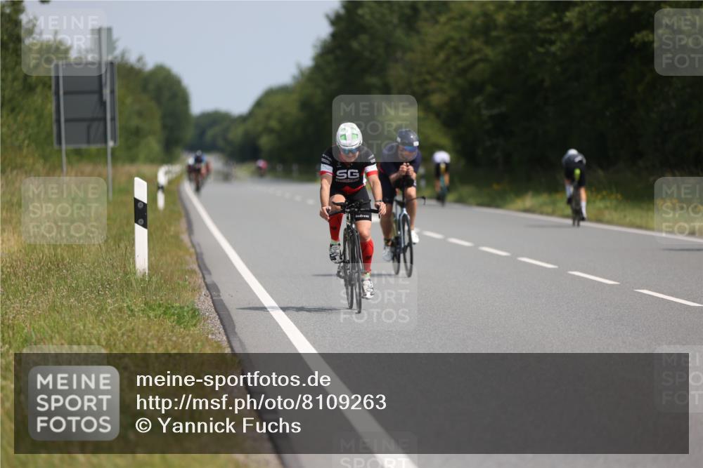 22.06.2025 - Viking Triathlon Yannick Fuchs http://msf.ph/oto/8109263 22.06.2025 11:33:35 Radfahren 141, 159 meine-sportfotos.de