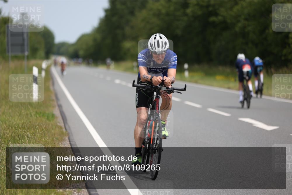 22.06.2025 - Viking Triathlon Yannick Fuchs http://msf.ph/oto/8109265 22.06.2025 12:14:04 Radfahren 150, 172, 184, 203, 253, 375, 416, 513, 634, 635, 645 meine-sportfotos.de
