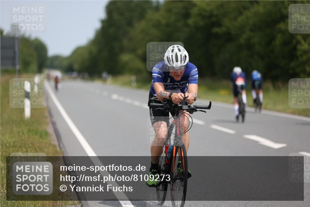 22.06.2025 - Viking Triathlon Yannick Fuchs http://msf.ph/oto/8109273 22.06.2025 12:14:04 Radfahren 150, 172, 184, 203, 253, 375, 416, 513, 634, 635, 645 meine-sportfotos.de
