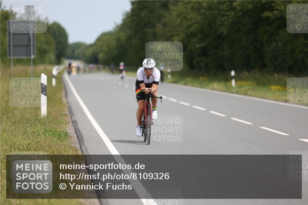 22.06.2025 - Viking Triathlon Yannick Fuchs http://msf.ph/oto/8109326 22.06.2025 12:14:13 Radfahren 77, 125, 203, 416, 634 meine-sportfotos.de