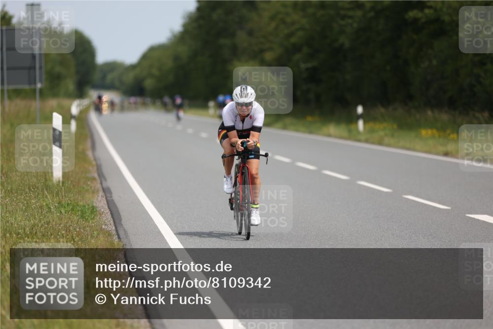 22.06.2025 - Viking Triathlon Yannick Fuchs http://msf.ph/oto/8109342 22.06.2025 12:14:13 Radfahren 77, 125, 203, 416, 634 meine-sportfotos.de