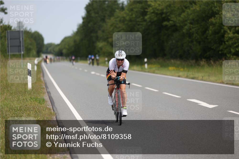 22.06.2025 - Viking Triathlon Yannick Fuchs http://msf.ph/oto/8109358 22.06.2025 12:14:14 Radfahren 77, 125, 203, 416, 634 meine-sportfotos.de