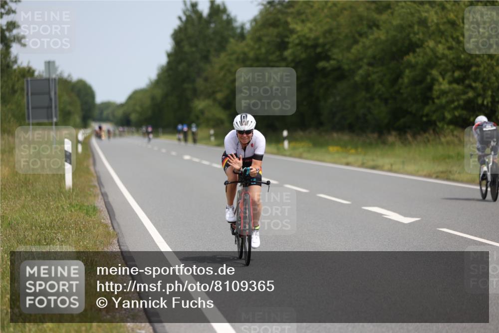 22.06.2025 - Viking Triathlon Yannick Fuchs http://msf.ph/oto/8109365 22.06.2025 12:14:14 Radfahren 77, 125, 203, 416, 634 meine-sportfotos.de