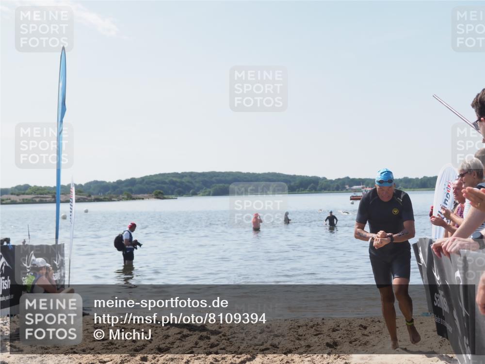 22.06.2025 - Viking Triathlon MichiJ http://msf.ph/oto/8109394 22.06.2025 10:58:28 Schwimmen  meine-sportfotos.de
