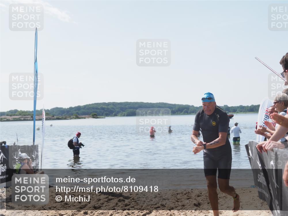22.06.2025 - Viking Triathlon MichiJ http://msf.ph/oto/8109418 22.06.2025 10:58:28 Schwimmen  meine-sportfotos.de