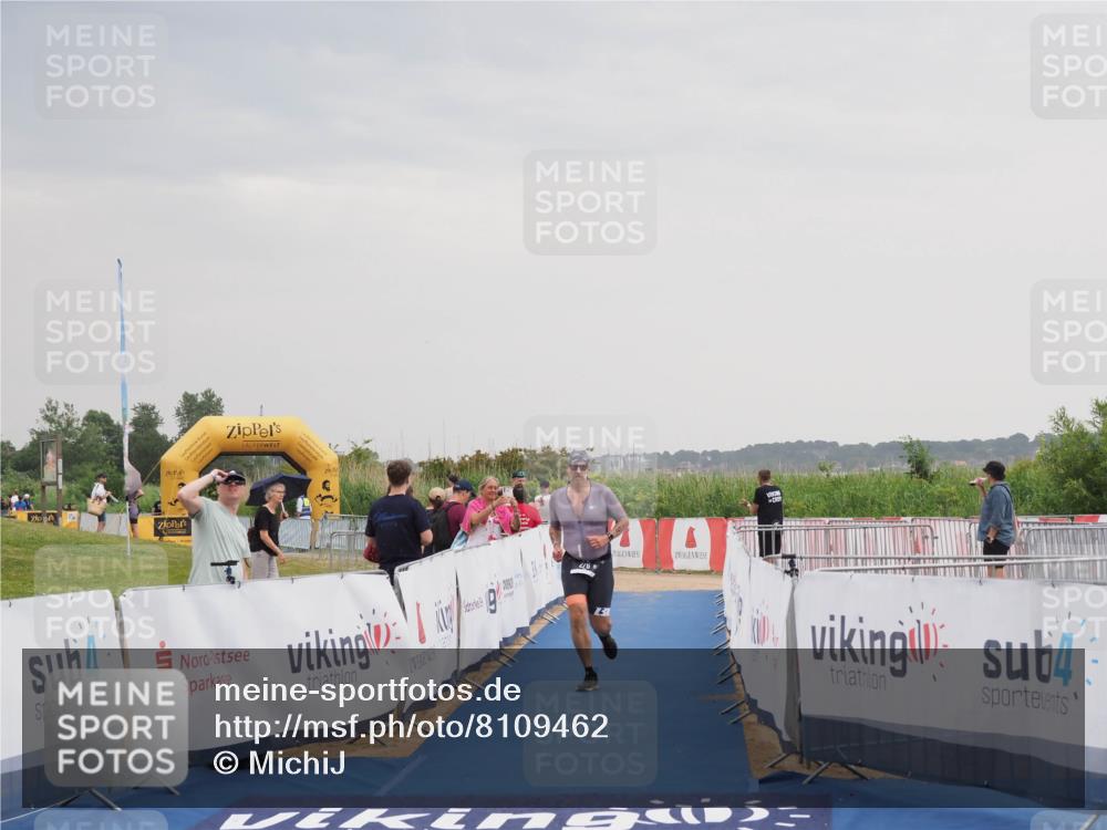 22.06.2025 - Viking Triathlon MichiJ http://msf.ph/oto/8109462 22.06.2025 16:38:46 Ziel 276 meine-sportfotos.de