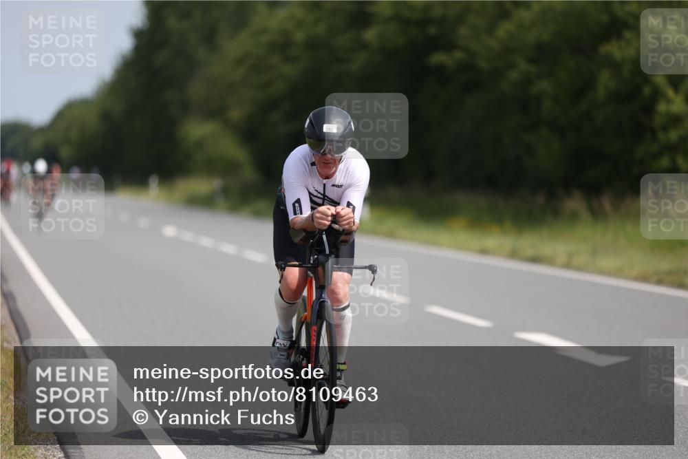 22.06.2025 - Viking Triathlon Yannick Fuchs http://msf.ph/oto/8109463 22.06.2025 11:33:52 Radfahren 25, 28, 283, 290, 635 meine-sportfotos.de
