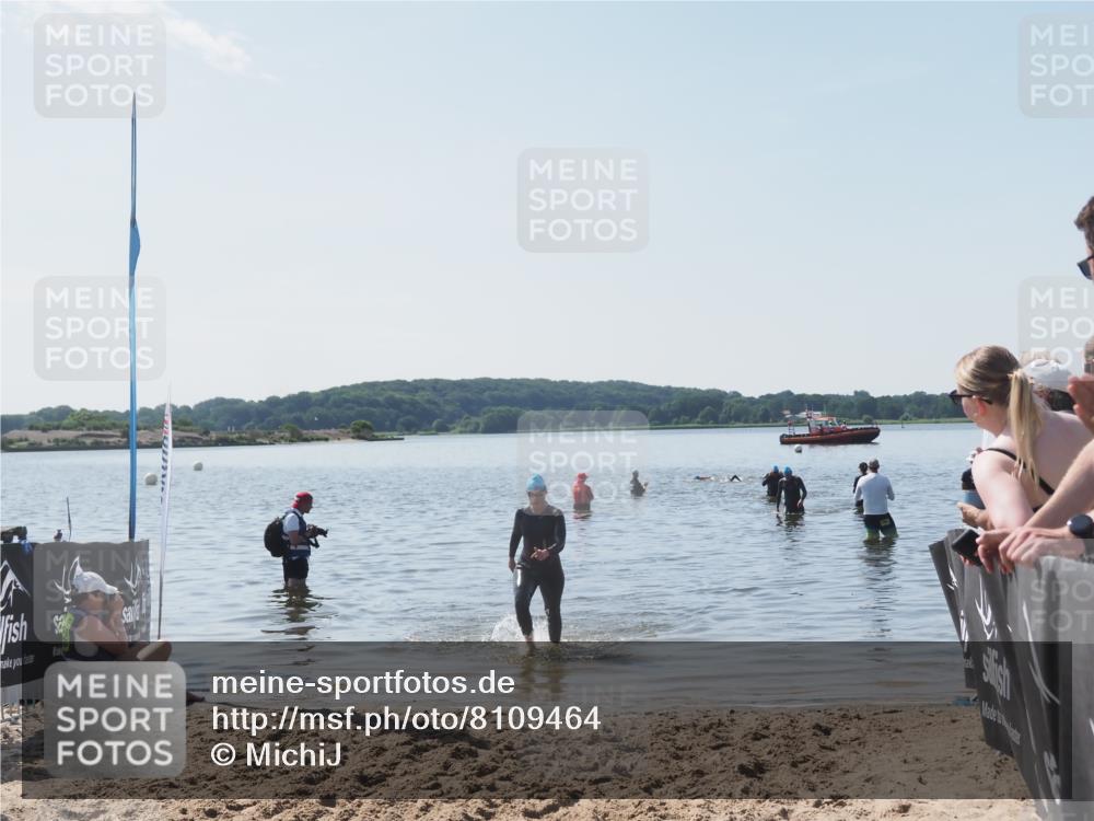 22.06.2025 - Viking Triathlon MichiJ http://msf.ph/oto/8109464 22.06.2025 10:58:53 Schwimmen 234, 268 meine-sportfotos.de