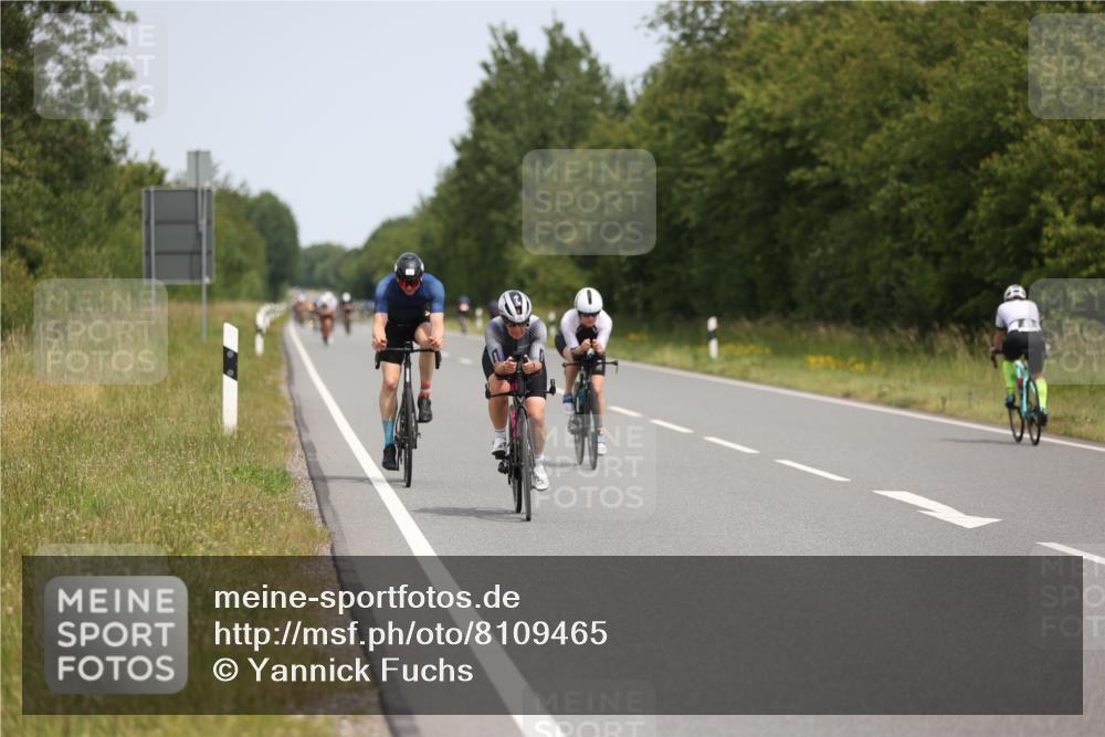 22.06.2025 - Viking Triathlon Yannick Fuchs http://msf.ph/oto/8109465 22.06.2025 12:14:33 Radfahren 86, 241, 344, 454 meine-sportfotos.de