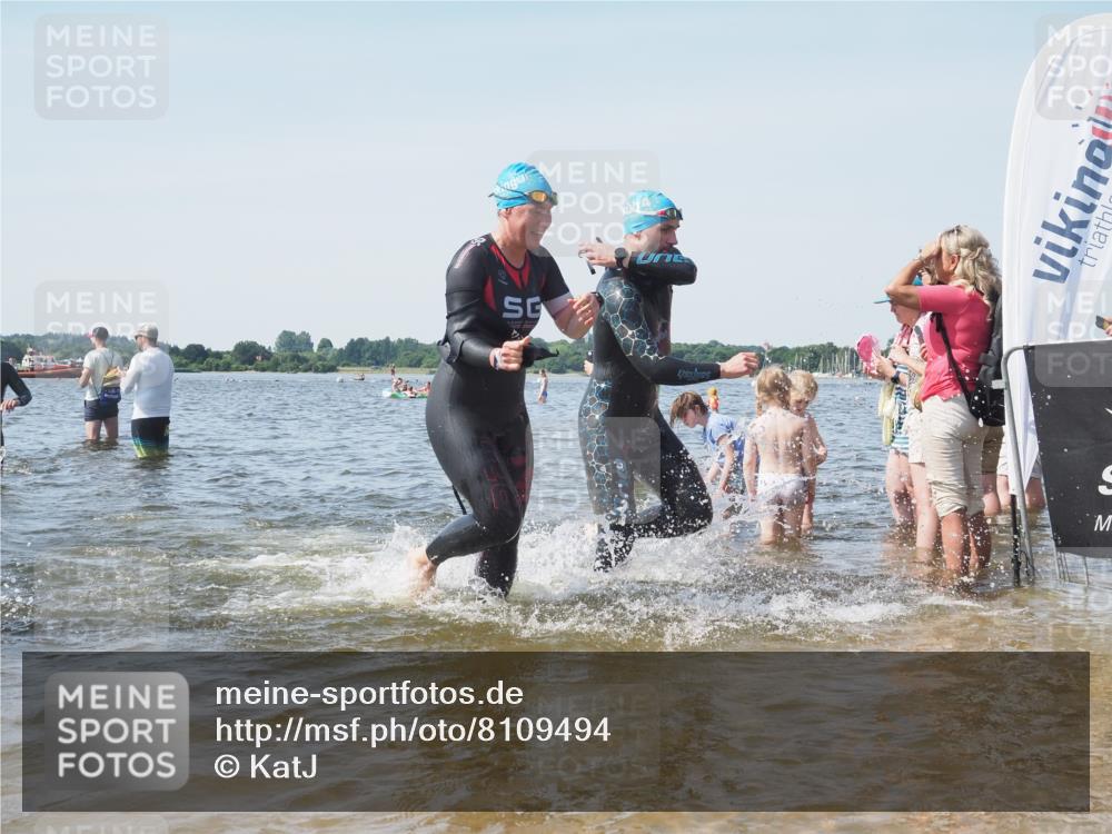 22.06.2025 - Viking Triathlon KatJ http://msf.ph/oto/8109494 22.06.2025 10:38:51 Schwimmen 26, 40, 57, 135, 164, 185, 210, 211, 315, 327, 336, 408, 416 meine-sportfotos.de