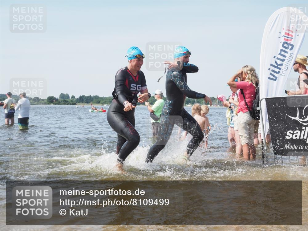 22.06.2025 - Viking Triathlon KatJ http://msf.ph/oto/8109499 22.06.2025 10:38:51 Schwimmen 26, 40, 57, 135, 164, 185, 210, 211, 315, 327, 336, 408, 416 meine-sportfotos.de