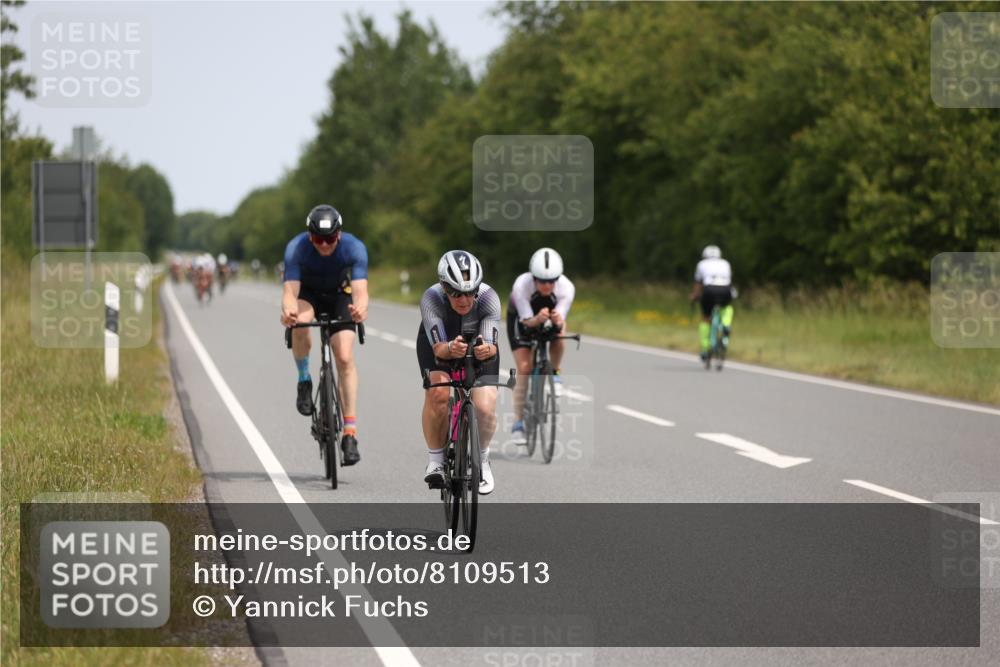 22.06.2025 - Viking Triathlon Yannick Fuchs http://msf.ph/oto/8109513 22.06.2025 12:14:34 Radfahren 86, 241, 344, 454 meine-sportfotos.de