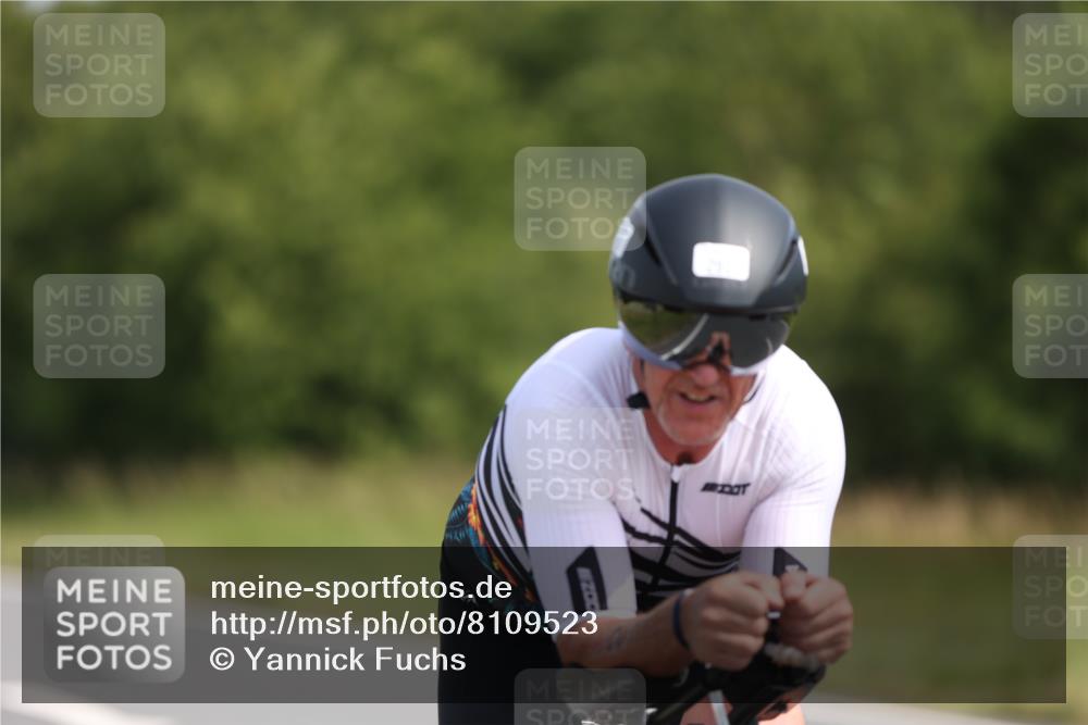 22.06.2025 - Viking Triathlon Yannick Fuchs http://msf.ph/oto/8109523 22.06.2025 11:33:53 Radfahren 25, 28, 283, 290, 635 meine-sportfotos.de