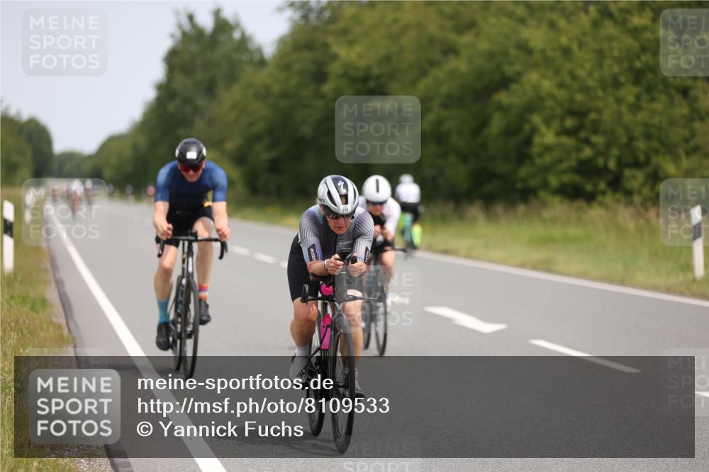 22.06.2025 - Viking Triathlon Yannick Fuchs http://msf.ph/oto/8109533 22.06.2025 12:14:34 Radfahren 86, 241, 344, 454 meine-sportfotos.de
