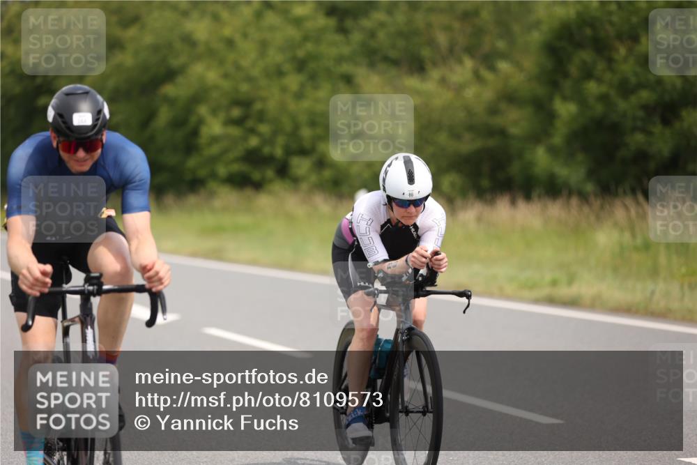 22.06.2025 - Viking Triathlon Yannick Fuchs http://msf.ph/oto/8109573 22.06.2025 12:14:36 Radfahren 86, 182, 241, 254, 344, 454 meine-sportfotos.de