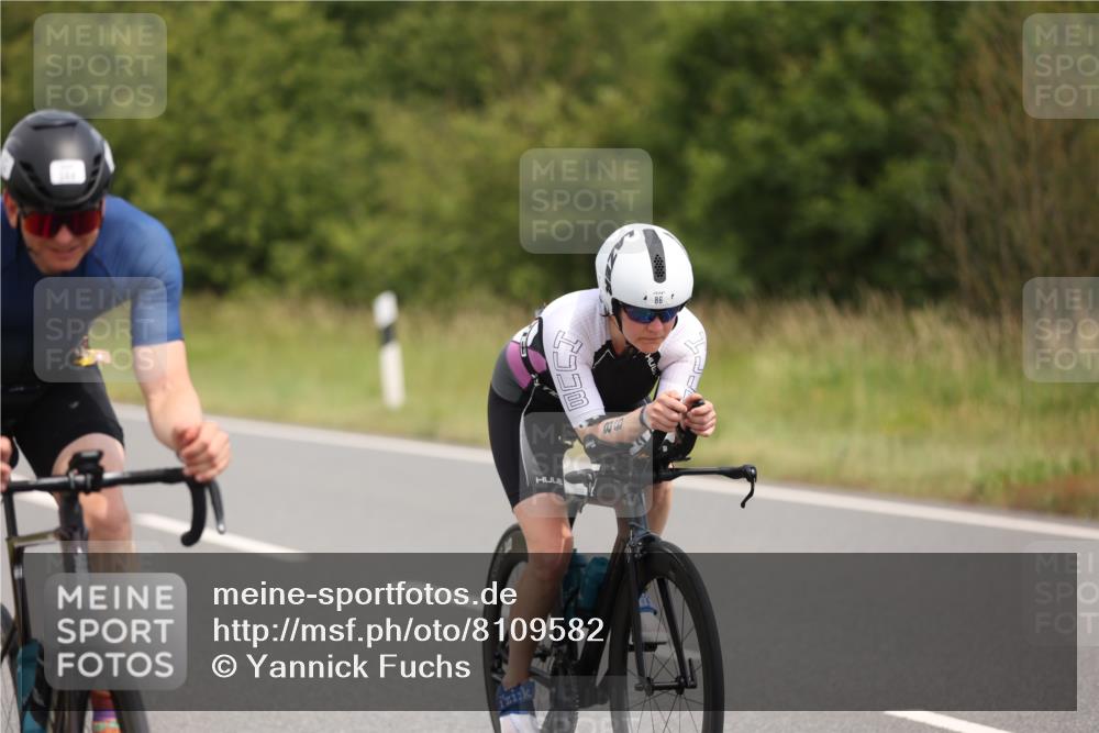 22.06.2025 - Viking Triathlon Yannick Fuchs http://msf.ph/oto/8109582 22.06.2025 12:14:36 Radfahren 86, 182, 241, 254, 344, 454 meine-sportfotos.de