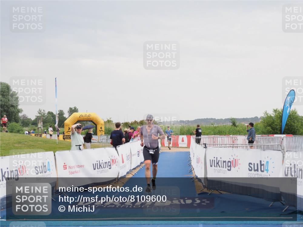 22.06.2025 - Viking Triathlon MichiJ http://msf.ph/oto/8109600 22.06.2025 16:38:48 Ziel 276 meine-sportfotos.de