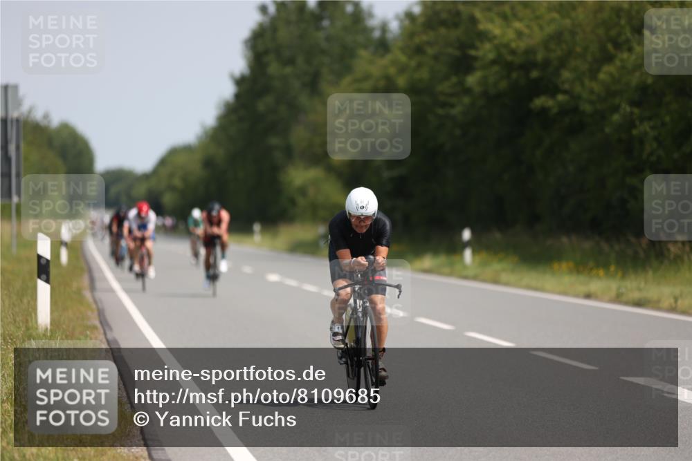 22.06.2025 - Viking Triathlon Yannick Fuchs http://msf.ph/oto/8109685 22.06.2025 11:33:59 Radfahren 28, 65, 66, 184, 199, 283, 327, 369, 621, 635 meine-sportfotos.de