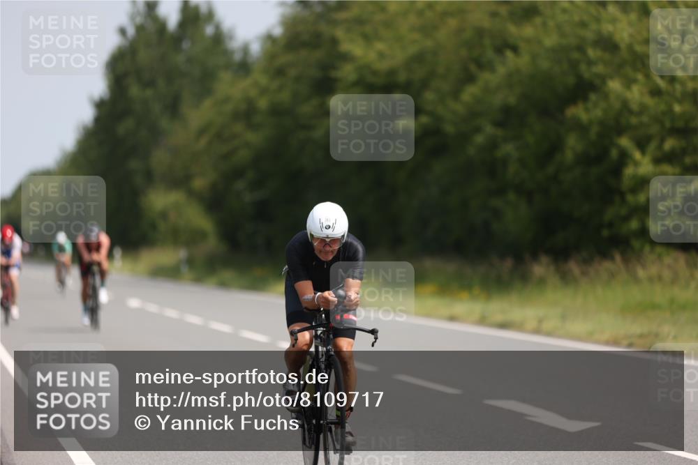 22.06.2025 - Viking Triathlon Yannick Fuchs http://msf.ph/oto/8109717 22.06.2025 11:33:59 Radfahren 28, 65, 66, 184, 199, 283, 327, 369, 621, 635 meine-sportfotos.de