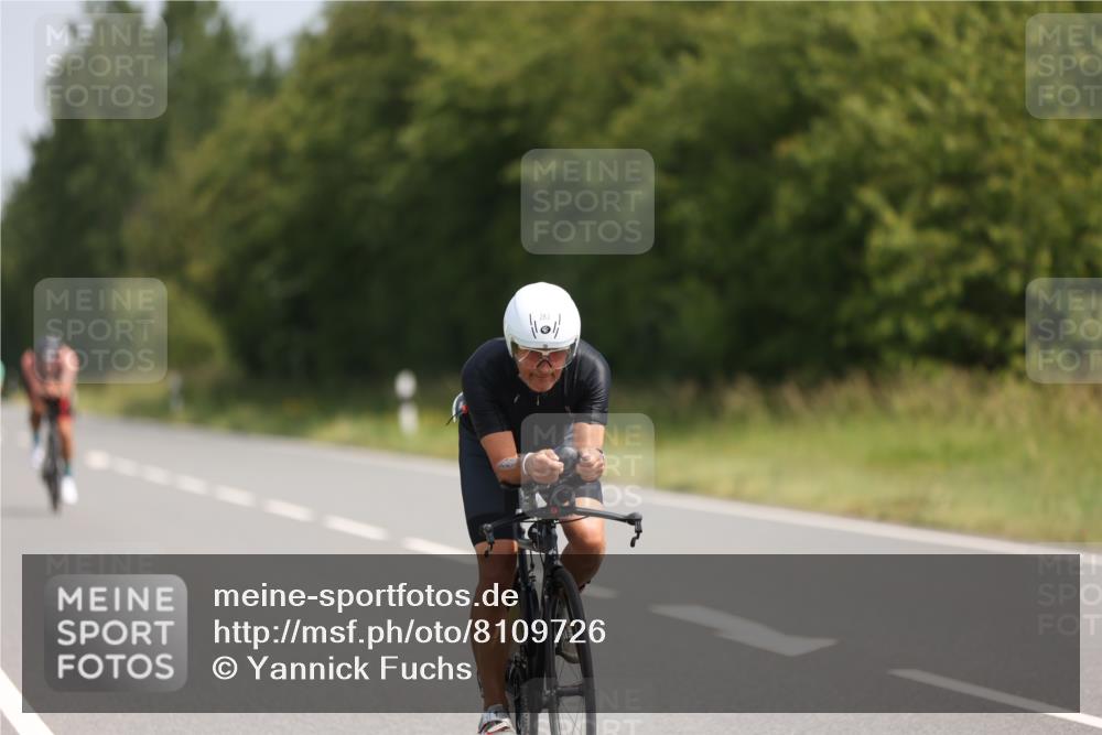 22.06.2025 - Viking Triathlon Yannick Fuchs http://msf.ph/oto/8109726 22.06.2025 11:34:00 Radfahren 28, 65, 66, 184, 186, 199, 283, 327, 369, 621, 635 meine-sportfotos.de