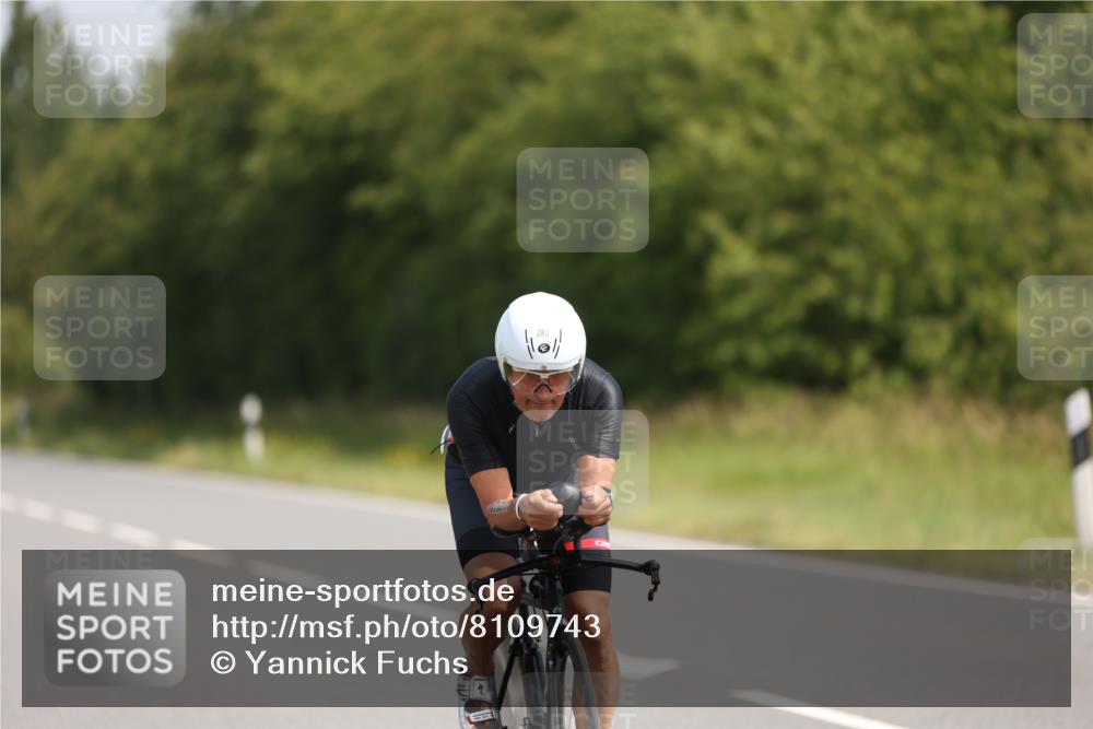 22.06.2025 - Viking Triathlon Yannick Fuchs http://msf.ph/oto/8109743 22.06.2025 11:34:00 Radfahren 28, 65, 66, 184, 186, 199, 283, 327, 369, 621, 635 meine-sportfotos.de