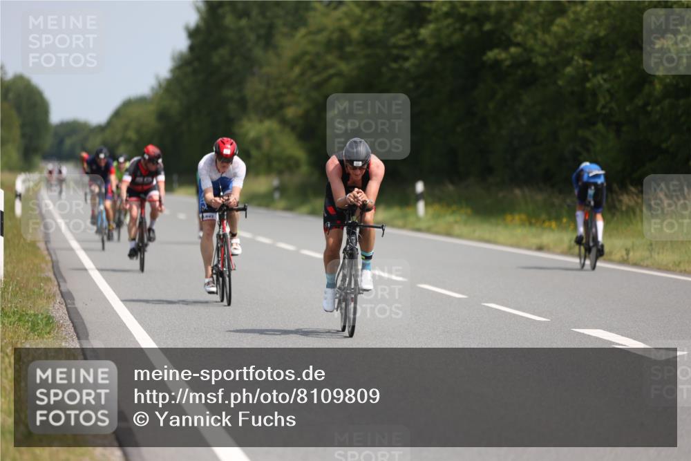 22.06.2025 - Viking Triathlon Yannick Fuchs http://msf.ph/oto/8109809 22.06.2025 11:34:02 Radfahren 65, 66, 184, 186, 199, 283, 327, 369, 621, 635 meine-sportfotos.de