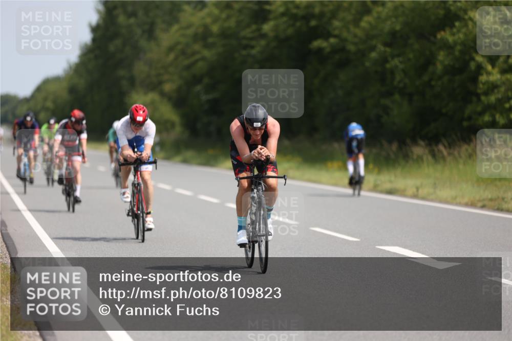 22.06.2025 - Viking Triathlon Yannick Fuchs http://msf.ph/oto/8109823 22.06.2025 11:34:03 Radfahren 65, 66, 184, 186, 199, 283, 327, 330, 369, 621, 635 meine-sportfotos.de