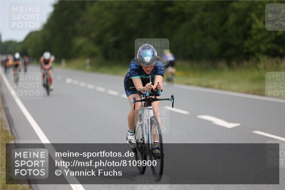 22.06.2025 - Viking Triathlon Yannick Fuchs http://msf.ph/oto/8109900 22.06.2025 12:14:50 Radfahren 210, 254, 329, 353, 358, 376, 411 meine-sportfotos.de
