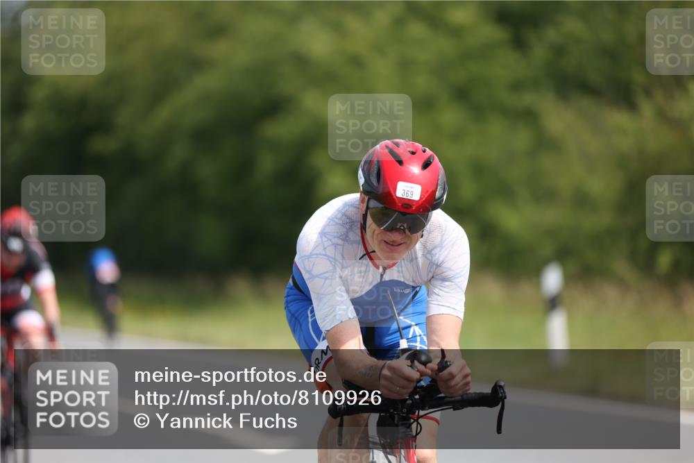 22.06.2025 - Viking Triathlon Yannick Fuchs http://msf.ph/oto/8109926 22.06.2025 11:34:05 Radfahren 65, 66, 184, 186, 199, 327, 330, 369, 621 meine-sportfotos.de