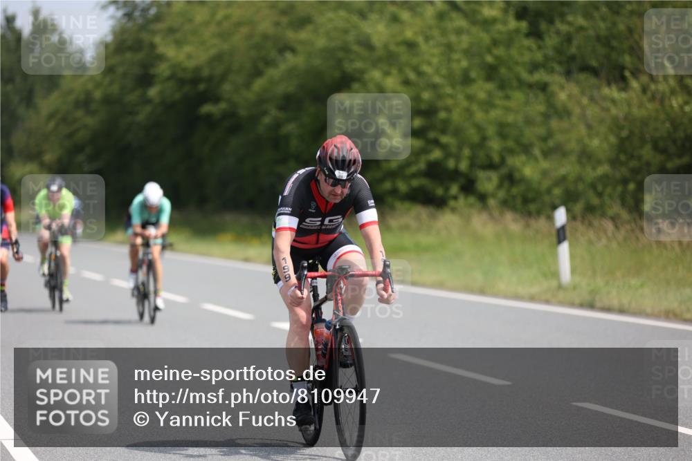 22.06.2025 - Viking Triathlon Yannick Fuchs http://msf.ph/oto/8109947 22.06.2025 11:34:06 Radfahren 65, 66, 184, 186, 199, 327, 330, 369, 510, 621 meine-sportfotos.de