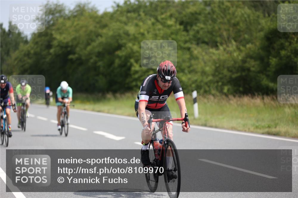 22.06.2025 - Viking Triathlon Yannick Fuchs http://msf.ph/oto/8109970 22.06.2025 11:34:06 Radfahren 65, 66, 184, 186, 199, 327, 330, 369, 510, 621 meine-sportfotos.de