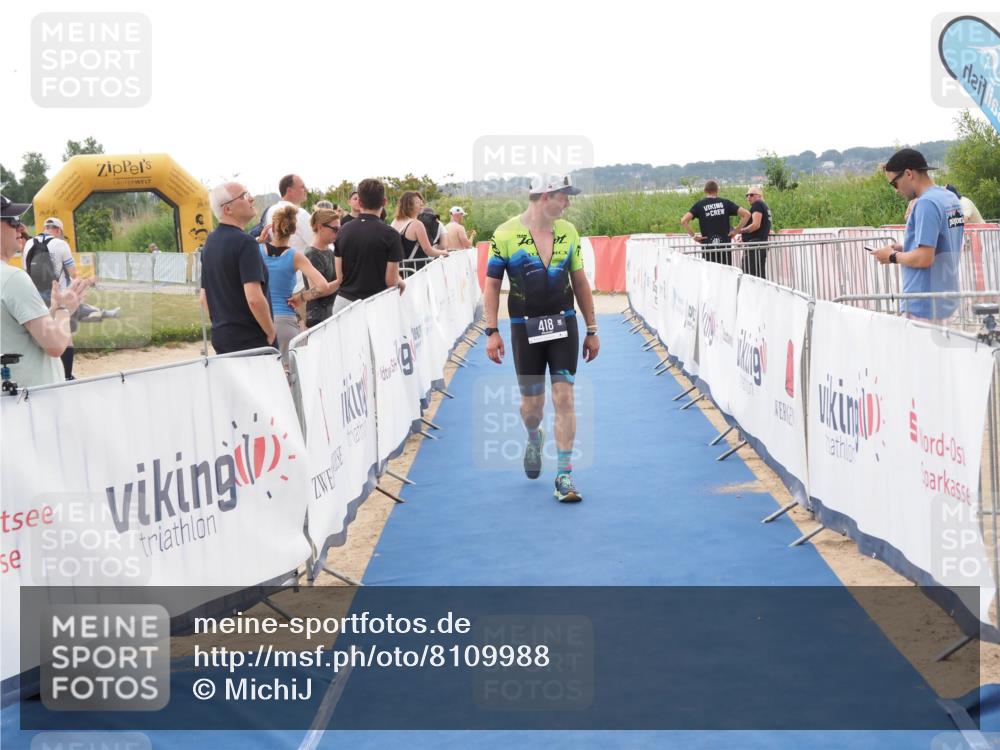 22.06.2025 - Viking Triathlon MichiJ http://msf.ph/oto/8109988 22.06.2025 16:22:05 Ziel 418 meine-sportfotos.de