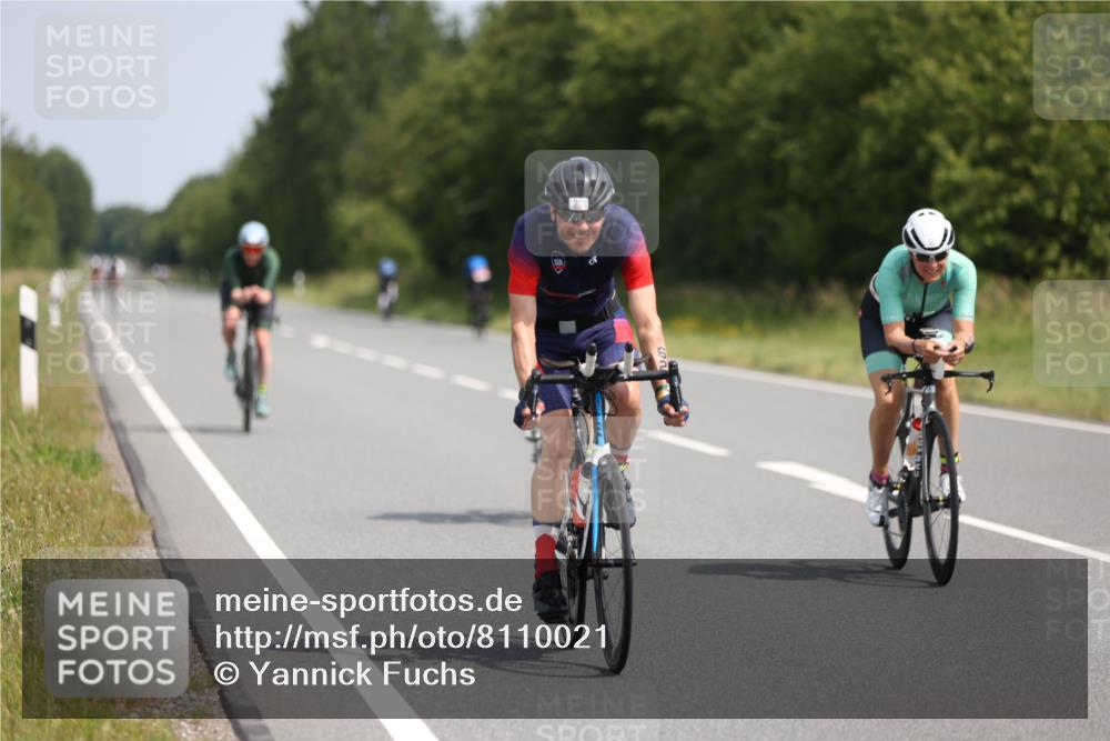 22.06.2025 - Viking Triathlon Yannick Fuchs http://msf.ph/oto/8110021 22.06.2025 11:34:07 Radfahren 65, 66, 184, 186, 199, 327, 330, 369, 510, 611, 621 meine-sportfotos.de