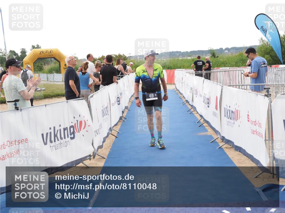 22.06.2025 - Viking Triathlon MichiJ http://msf.ph/oto/8110048 22.06.2025 16:22:06 Ziel 418 meine-sportfotos.de