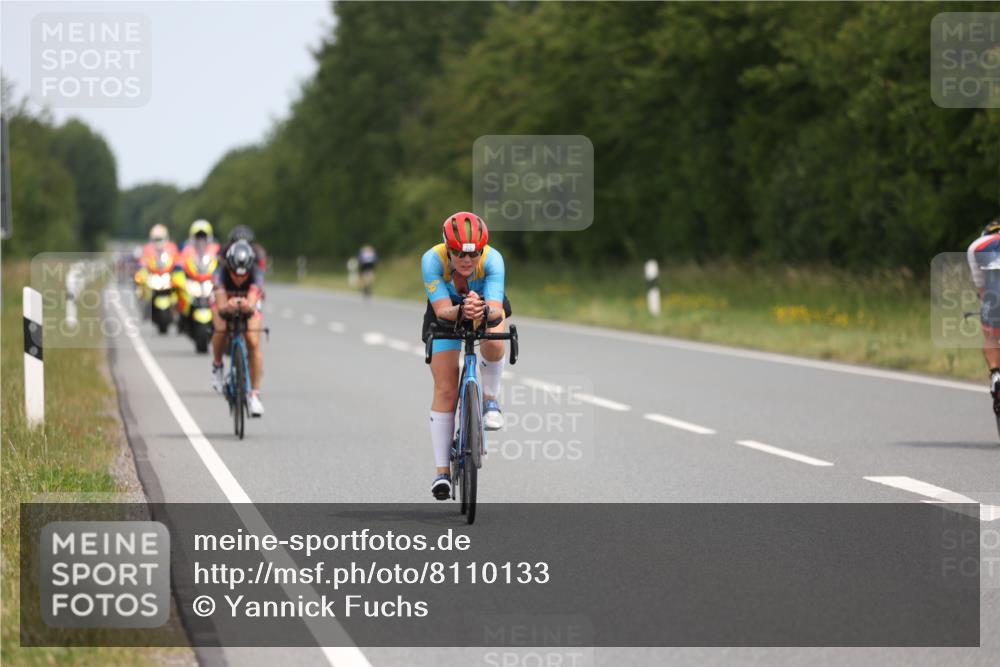 22.06.2025 - Viking Triathlon Yannick Fuchs http://msf.ph/oto/8110133 22.06.2025 12:14:59 Radfahren 72, 329, 376, 433, 553 meine-sportfotos.de