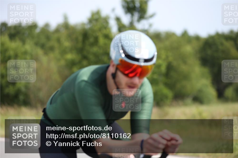 22.06.2025 - Viking Triathlon Yannick Fuchs http://msf.ph/oto/8110162 22.06.2025 11:34:11 Radfahren 65, 66, 125, 186, 330, 360, 478, 510, 611, 621, 660 meine-sportfotos.de