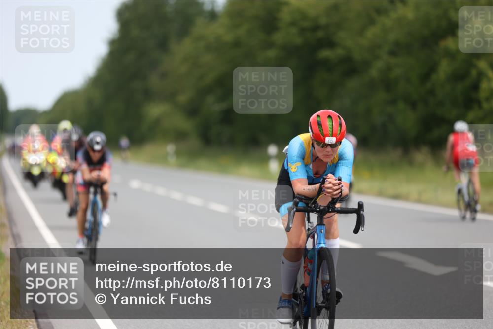 22.06.2025 - Viking Triathlon Yannick Fuchs http://msf.ph/oto/8110173 22.06.2025 12:15:00 Radfahren 72, 376, 433, 553 meine-sportfotos.de