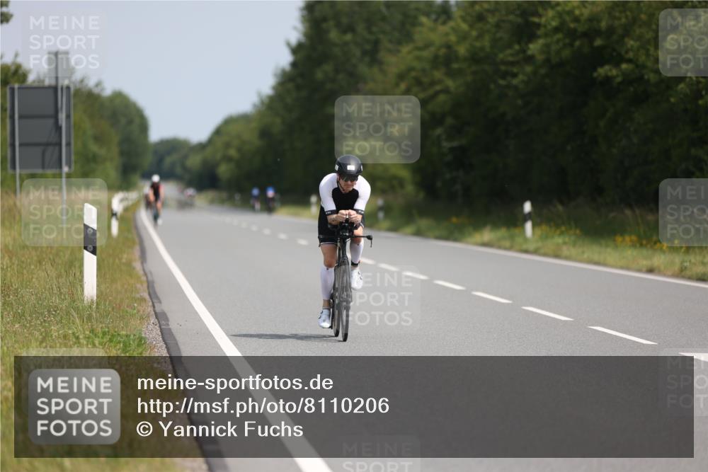 22.06.2025 - Viking Triathlon Yannick Fuchs http://msf.ph/oto/8110206 22.06.2025 11:34:17 Radfahren 125, 330, 348, 360, 478, 510, 611, 660 meine-sportfotos.de
