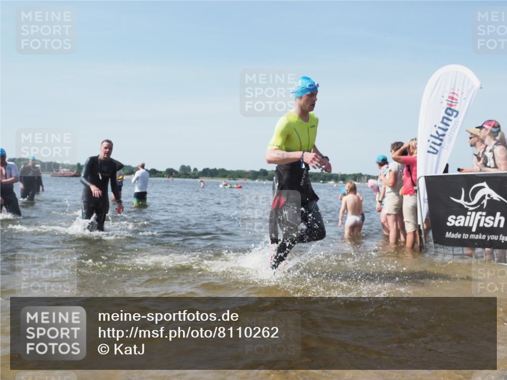 22.06.2025 - Viking Triathlon KatJ http://msf.ph/oto/8110262 22.06.2025 10:39:12 Schwimmen 79, 83, 148, 181, 182, 238, 276, 295, 351, 386, 451, 536, 654 meine-sportfotos.de