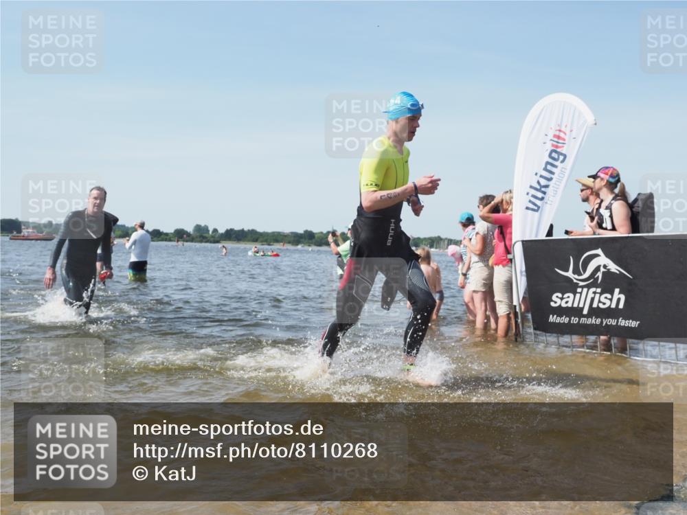 22.06.2025 - Viking Triathlon KatJ http://msf.ph/oto/8110268 22.06.2025 10:39:12 Schwimmen 79, 83, 148, 181, 182, 238, 276, 295, 351, 386, 451, 536, 654 meine-sportfotos.de