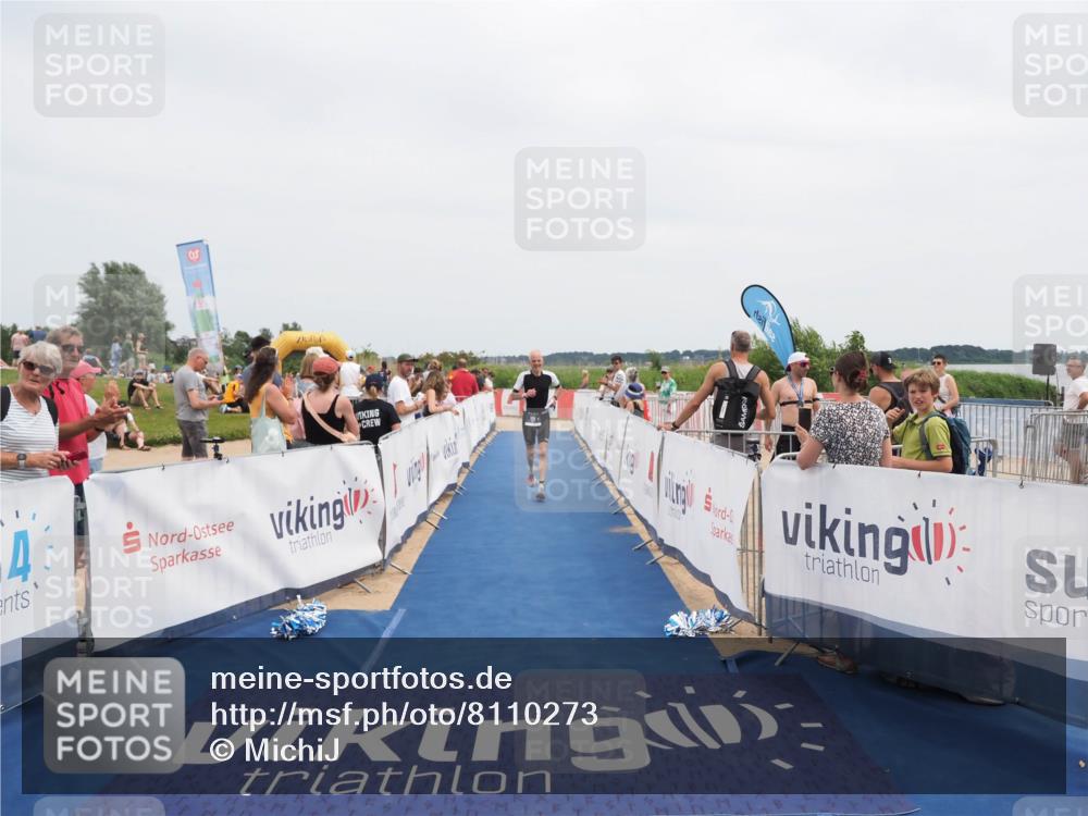22.06.2025 - Viking Triathlon MichiJ http://msf.ph/oto/8110273 22.06.2025 14:52:36 Ziel 101, 242 meine-sportfotos.de