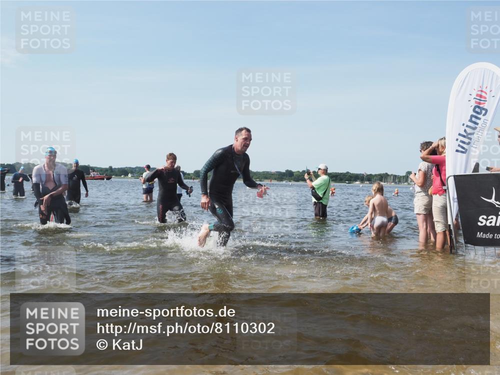22.06.2025 - Viking Triathlon KatJ http://msf.ph/oto/8110302 22.06.2025 10:39:13 Schwimmen 79, 83, 148, 181, 182, 195, 238, 276, 295, 351, 386, 451, 536, 654 meine-sportfotos.de