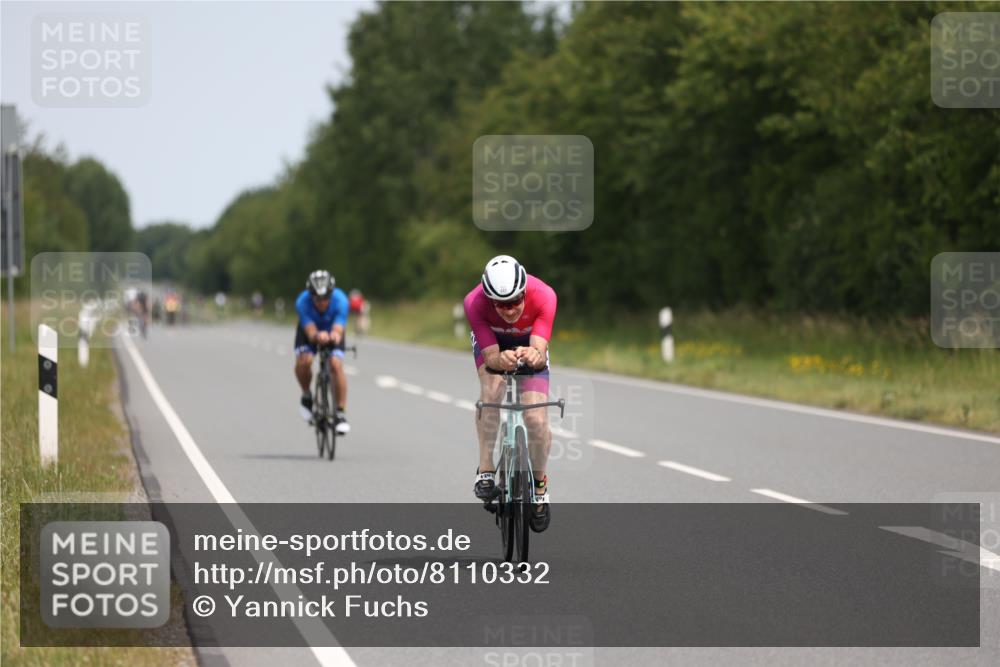 22.06.2025 - Viking Triathlon Yannick Fuchs http://msf.ph/oto/8110332 22.06.2025 12:15:15 Radfahren 153, 355, 440, 555 meine-sportfotos.de