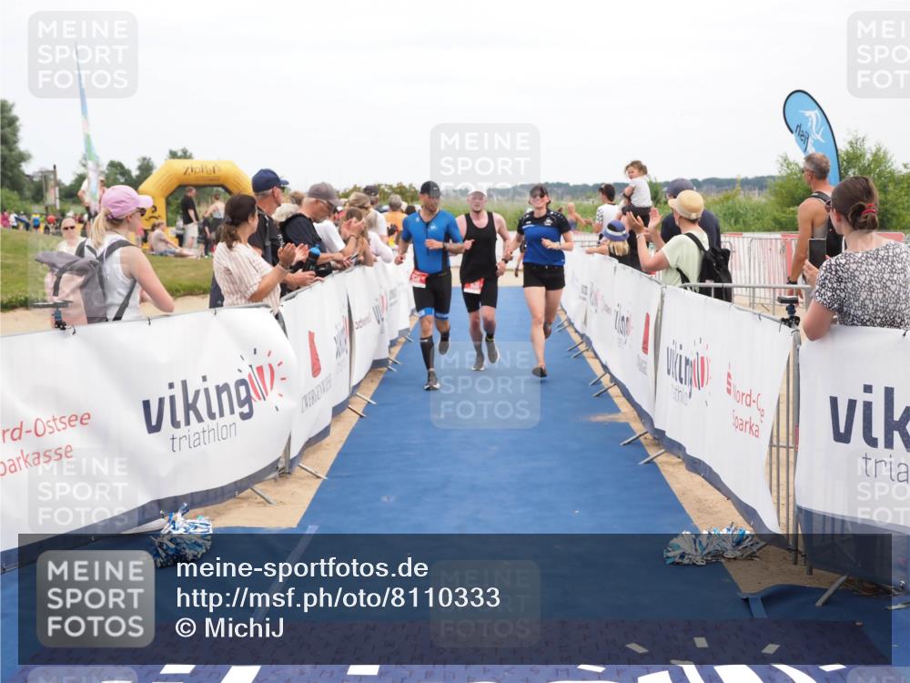22.06.2025 - Viking Triathlon MichiJ http://msf.ph/oto/8110333 22.06.2025 15:01:27 Ziel 635 meine-sportfotos.de