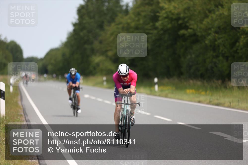 22.06.2025 - Viking Triathlon Yannick Fuchs http://msf.ph/oto/8110341 22.06.2025 12:15:15 Radfahren 153, 355, 440, 555 meine-sportfotos.de